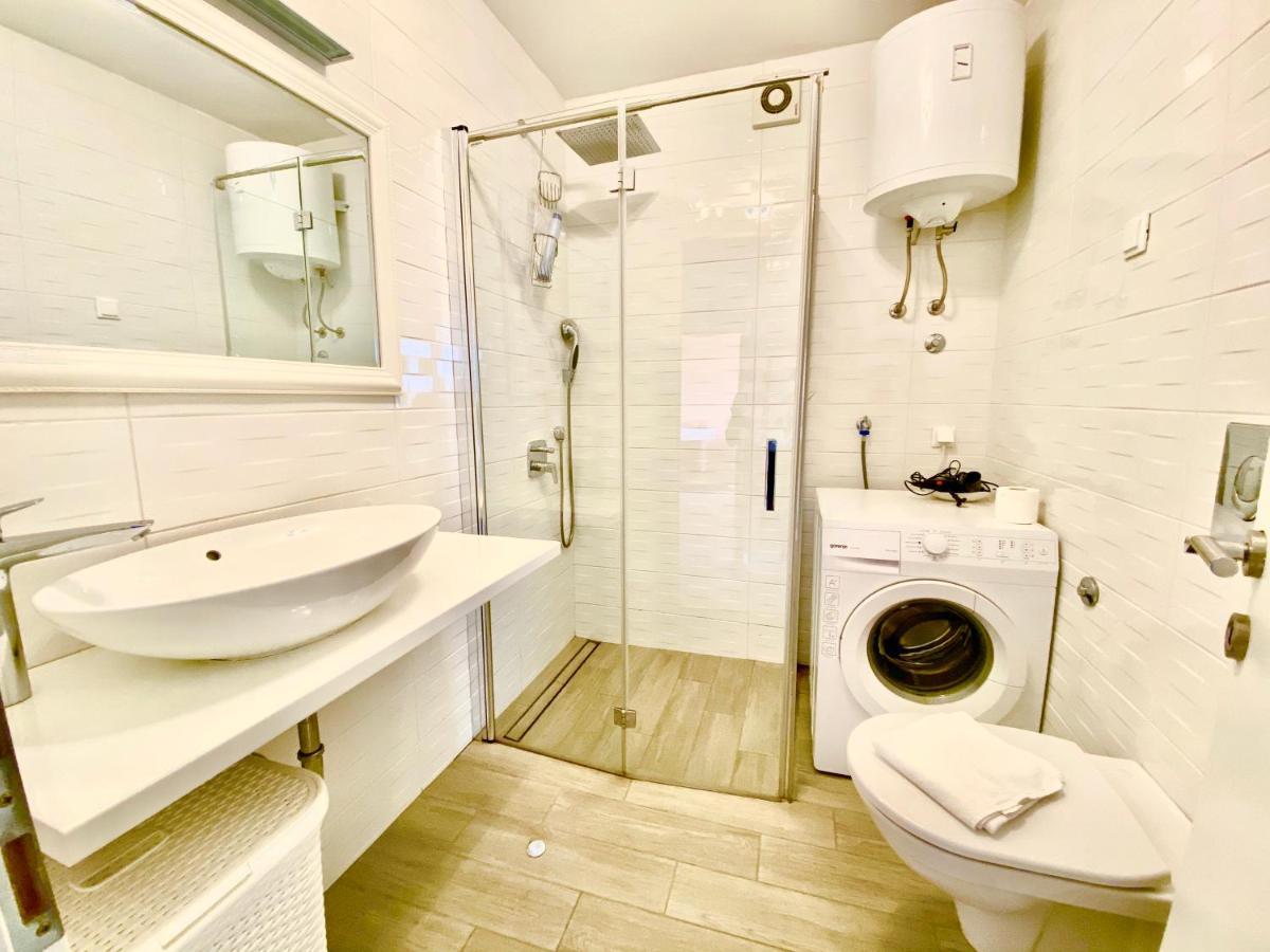 The View Apartment ดูบรอฟนิก ภายนอก รูปภาพ
